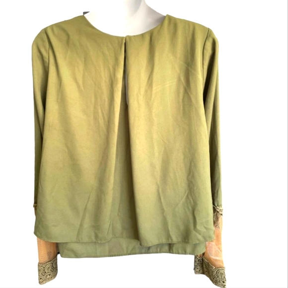Walter Baker Olive 🫒 Green long sleeve top - Picture 2 of 4
